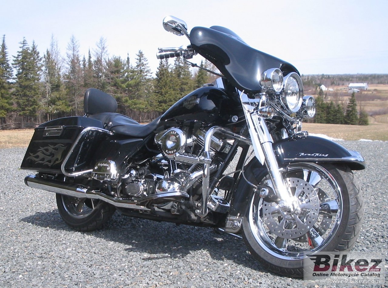 Big  electra glide road king picture and wallpaper from Bikez.com